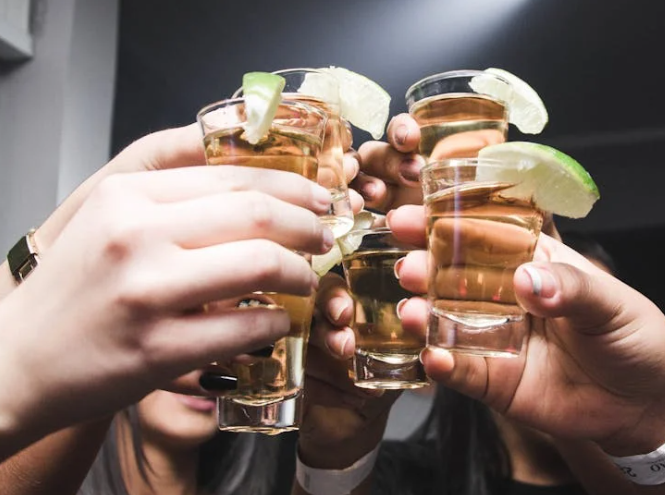 New Study Links Alcohol to 6 Types of Cancer Risk